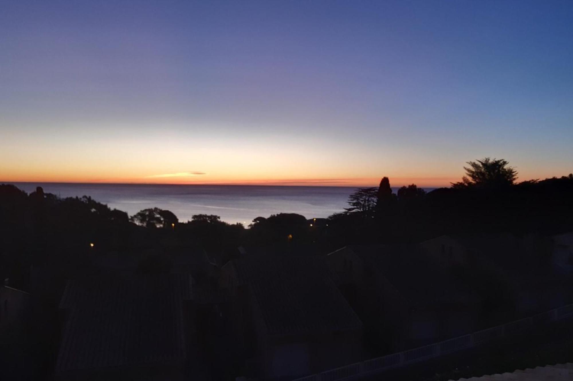 Duplex In Pramousquier - Sea View Διαμέρισμα Le Lavandou Εξωτερικό φωτογραφία